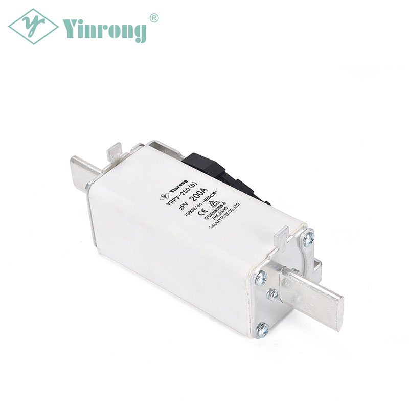 چرا اتصال فیوز خورشیدی PV 1000VDC 250A NH1XL برای حفاظت از انرژی خورشیدی مدرن ضروری است