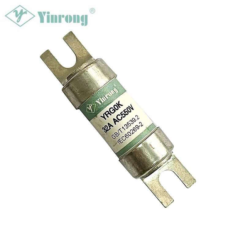 فیوز 550V 32A YRG0K BS88 افست تگ های شکاف دار